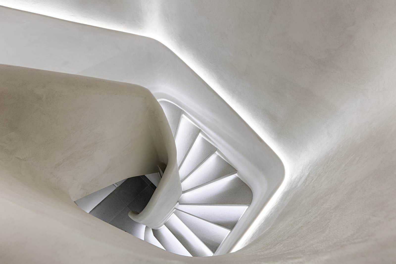Escalier — accès à l'espace bien-être
